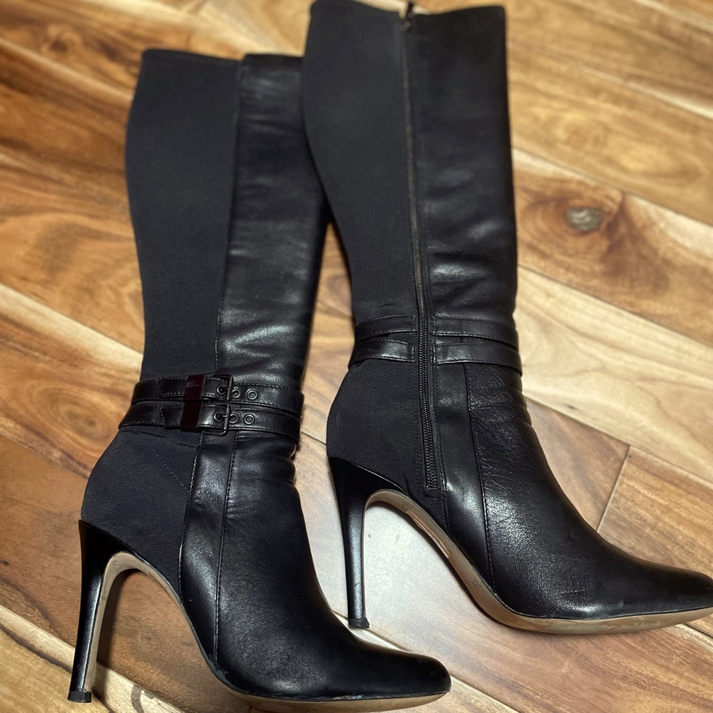 High heel black boots
